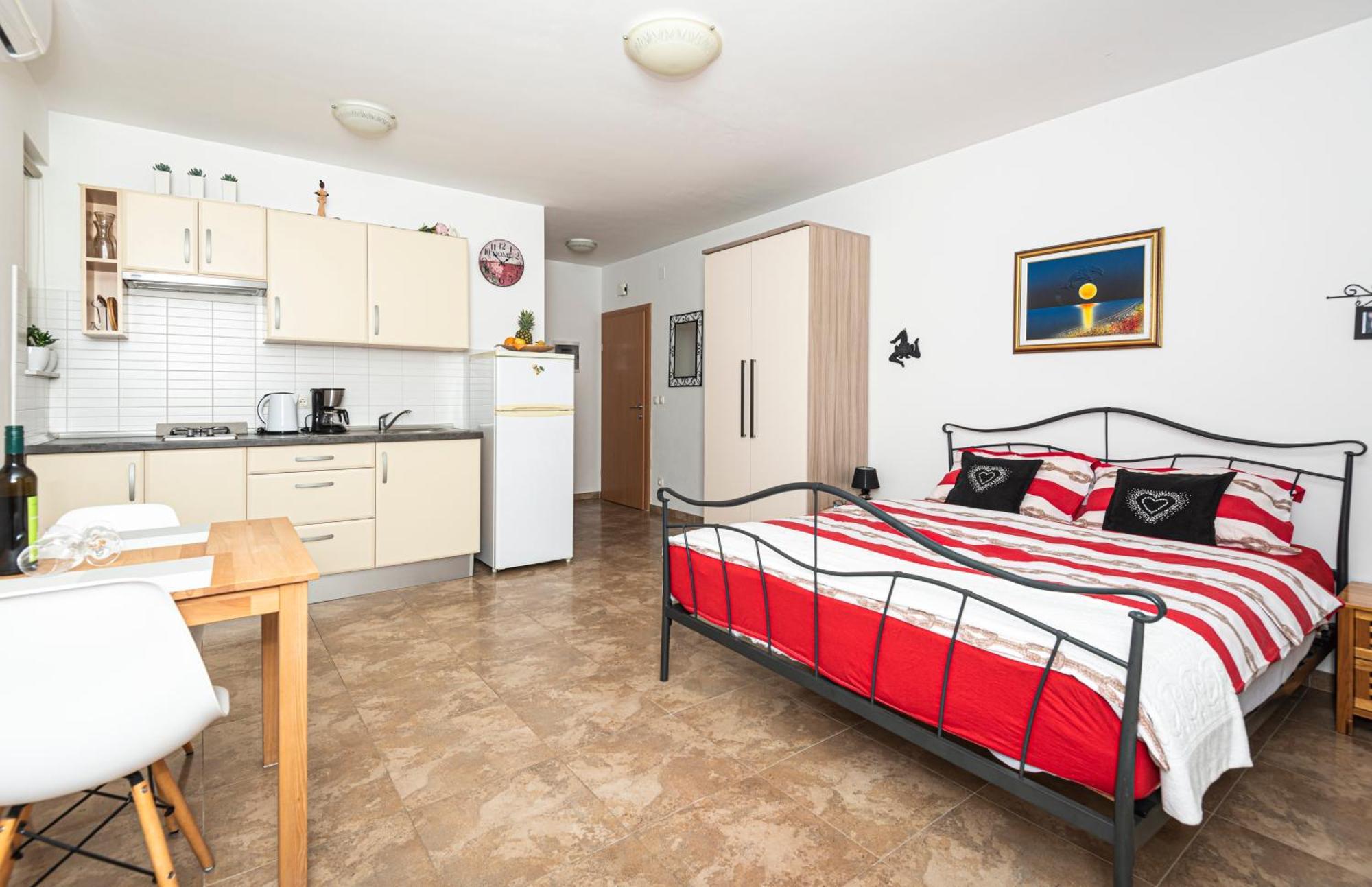 Apartments Veronika Паг Екстер'єр фото